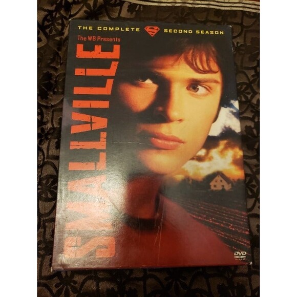 Smallville Second Season DVD - Picture 1 of 1